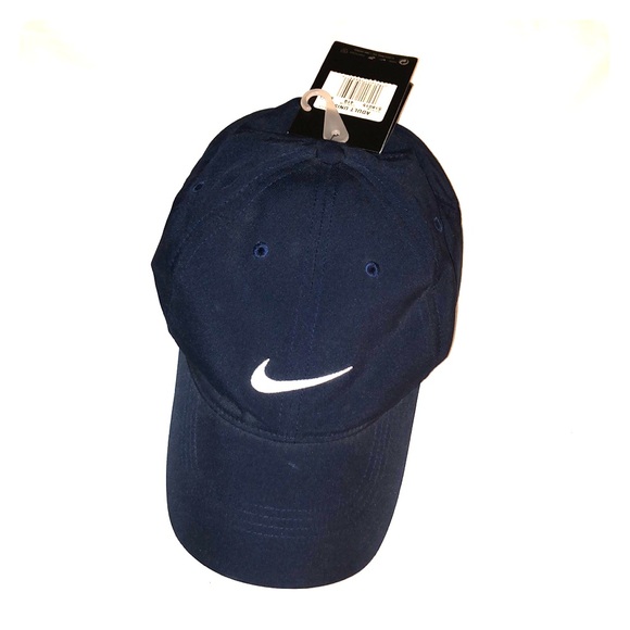 navy nike golf hat